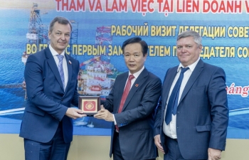 hoi dong lien bang nga mong muon vietsovpetro quan tam phat trien nang luong tai tao