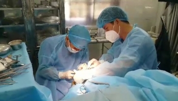 Bệnh xá đảo Trường Sa Đông mổ cấp cứu một ngư dân bị viêm ruột thừa cấp