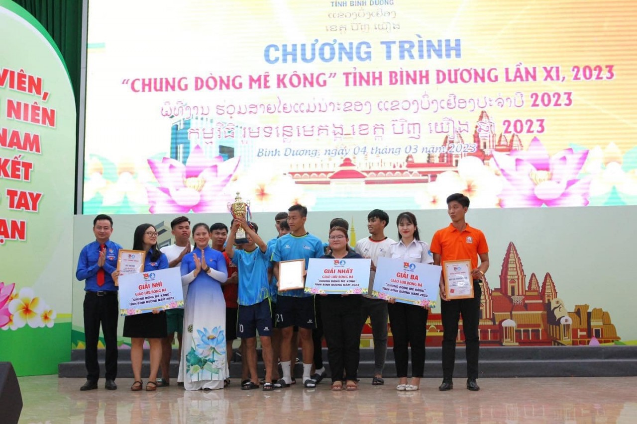Chung dòng Mê Kông 2023: thắt chặt thêm tình hữu nghị giữa 3 nước Việt Nam, Lào, Campuchia