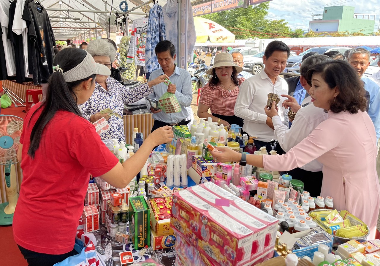 Gia Lai phát triển thương mại miền núi, vùng sâu, vùng xa góp phần giảm nghèo bền vững