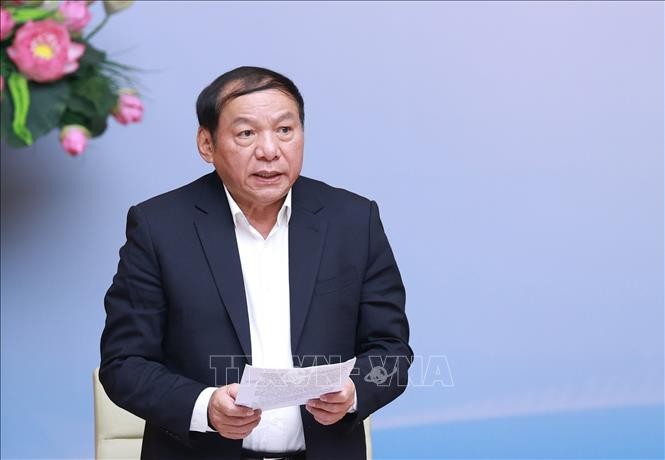 Thủ tướng: Đưa Việt Nam vào nhóm 30 quốc gia có năng lực cạnh tranh du lịch hàng đầu Thủ tướng: Đưa Việt Nam vào nhóm 30 quốc gia có năng lực cạnh tranh du lịch hàng đầu