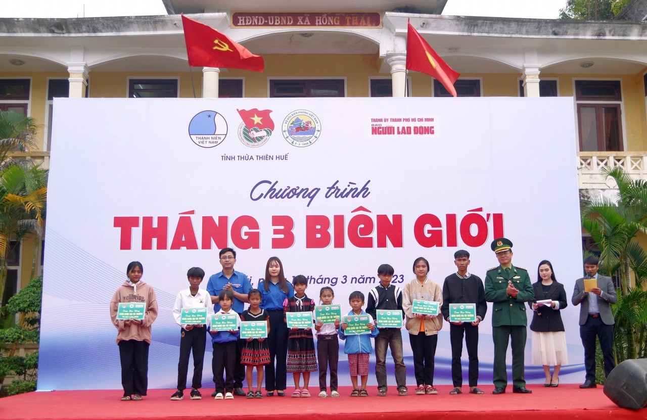 Thừa Thiên Huế: Thiết thực trong chương trình “Tháng ba biên giới”