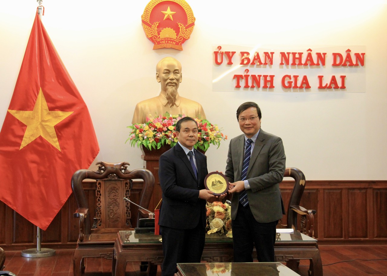 Gia Lai tiếp tục đồng hành, hợp tác cùng phát triển với các địa phương của Lào