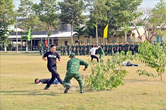 Phối hợp xử lý tình huống phức tạp, bảo đảm an ninh khu vực biên giới