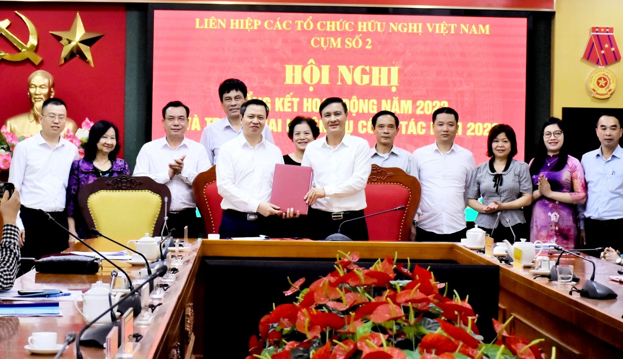 Cụm Liên hiệp hữu nghị địa phương số 2: học tập kinh nghiệm phát triển các mô hình mới Cụm Liên hiệp hữu nghị địa phương số 2: học tập kinh nghiệm phát triển các mô hình mới