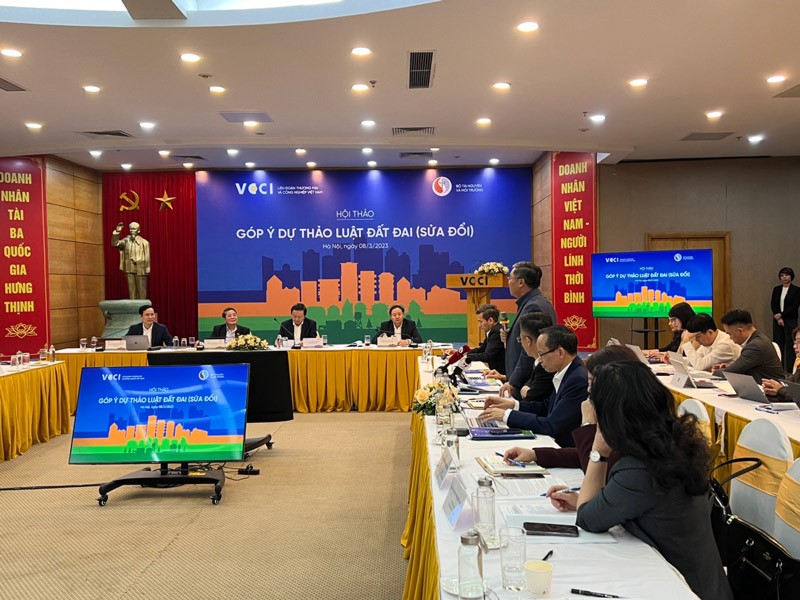 VCCI kiến nghị cơ chế Nhà nước hỗ trợ thu hồi đất cho doanh nghiệp