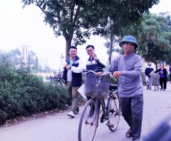 Lưu học sinh Lào nói tiếng Việt lưu loát hơn sau thời gian sống cùng bố mẹ Việt