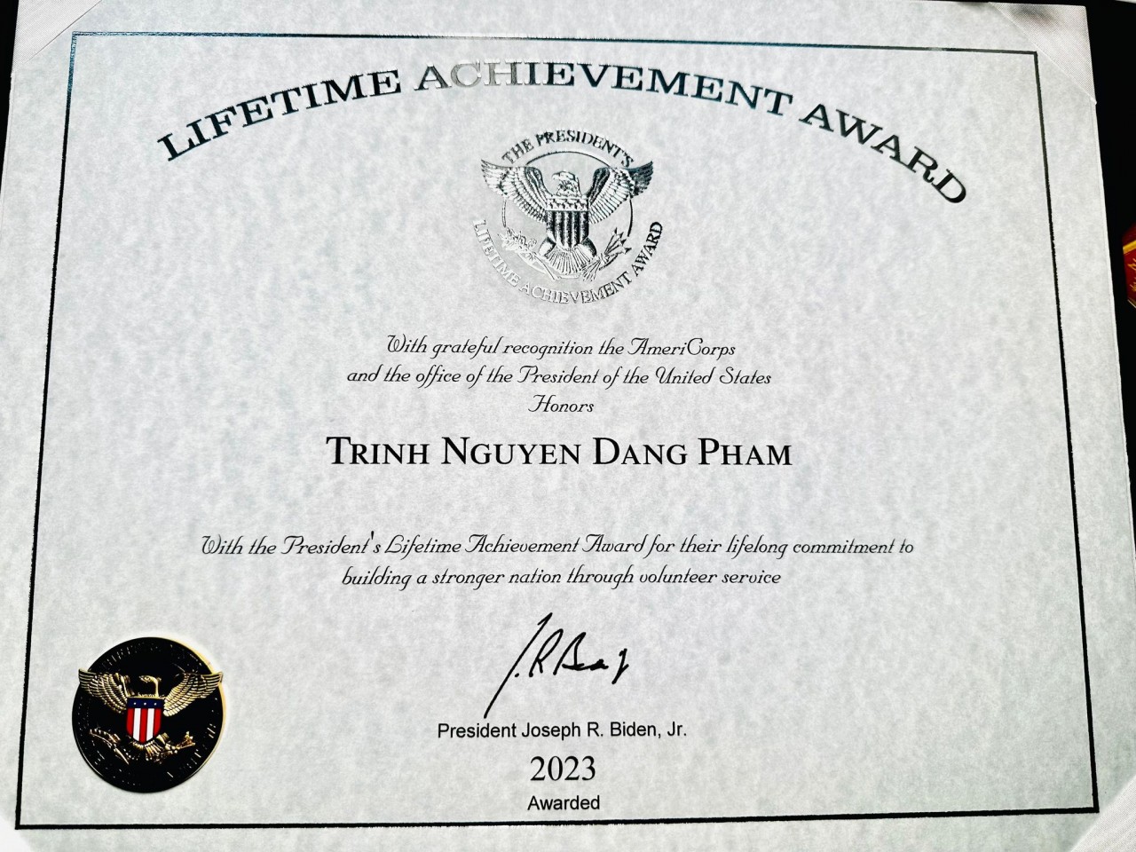 Người Việt được Tổng thống Joe Biden tặng giải thưởng “Thành tựu trọn đời”
