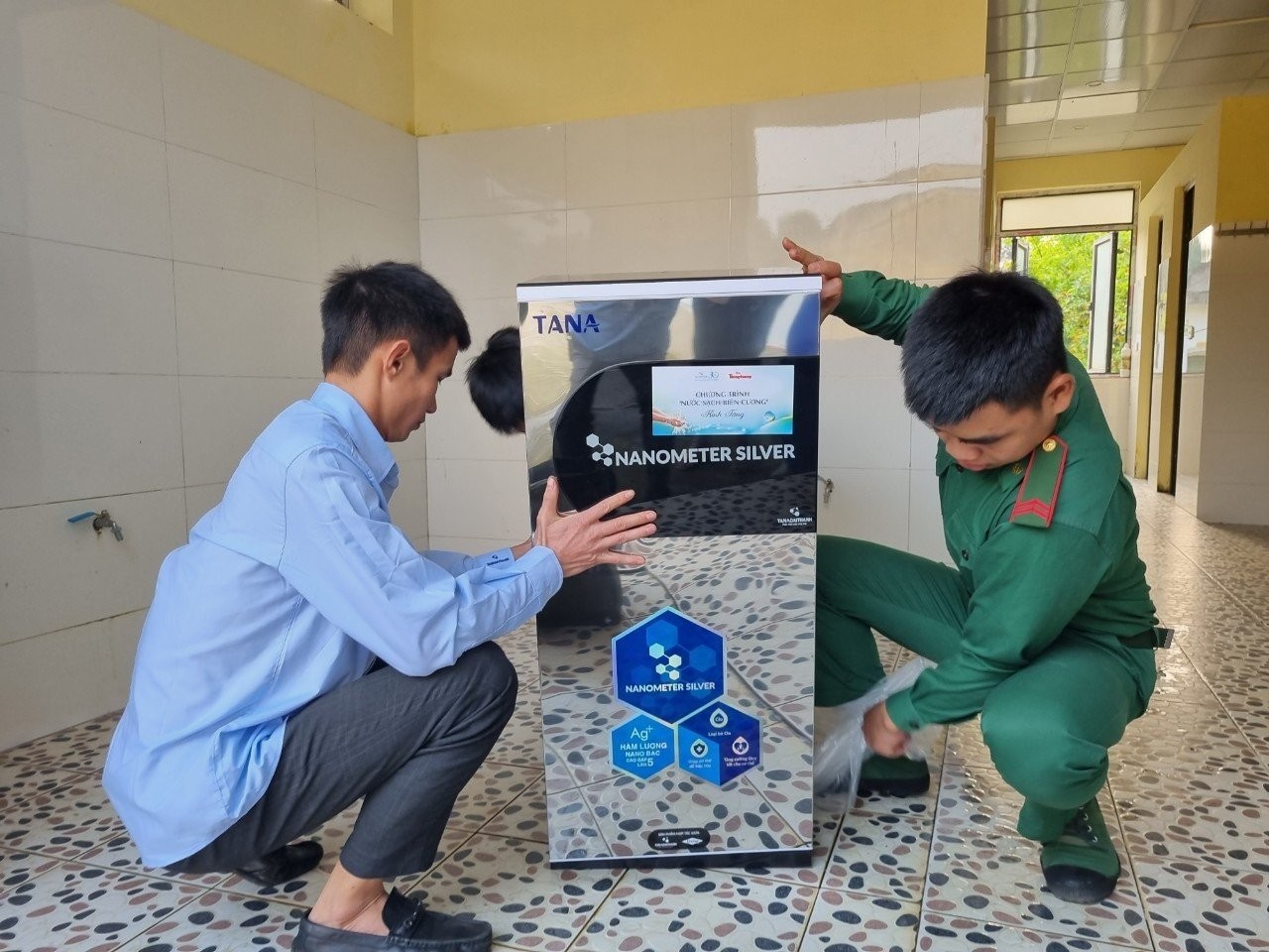 Hoa hậu Việt Nam “mang” nước sạch về vùng biên cương