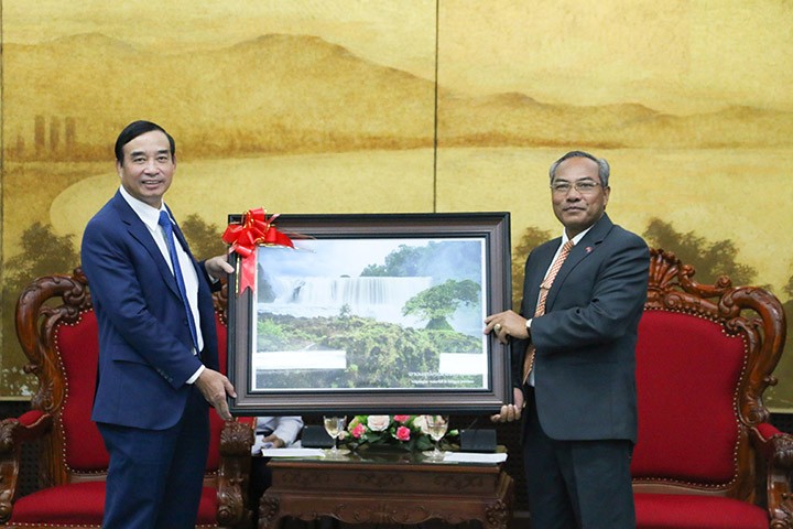 Khẳng định mối quan đặc biệt giữa Đà Nẵng và Attapeu (Lào)