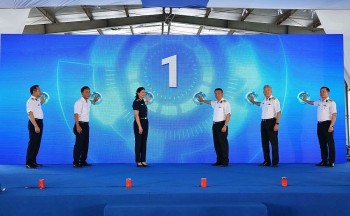 Chính thức mở cảng cạn Tân Cảng Long Bình