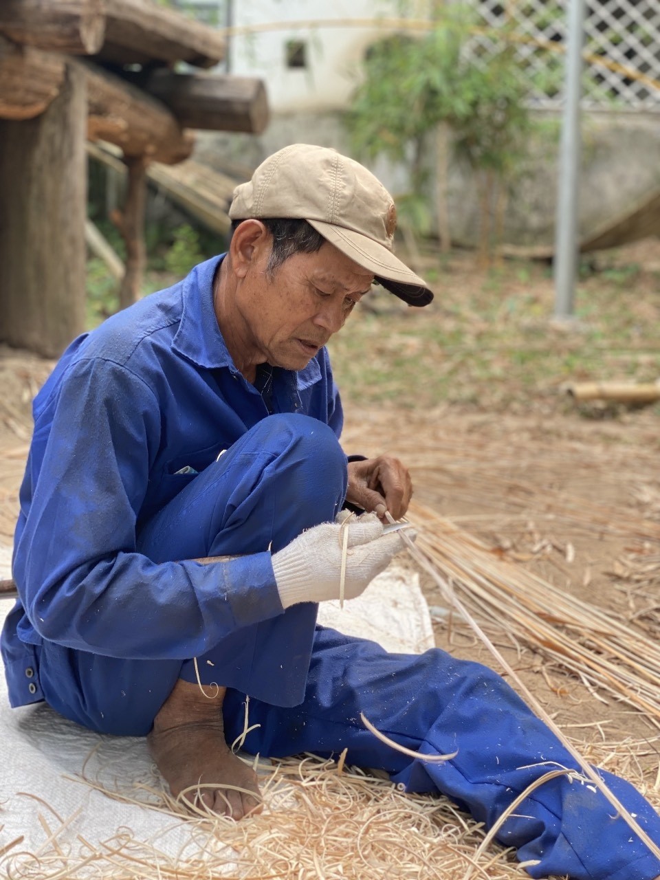 “Kiến trúc sư” Ê Đê kể chuyện làm nhà dài giữa Thủ đô