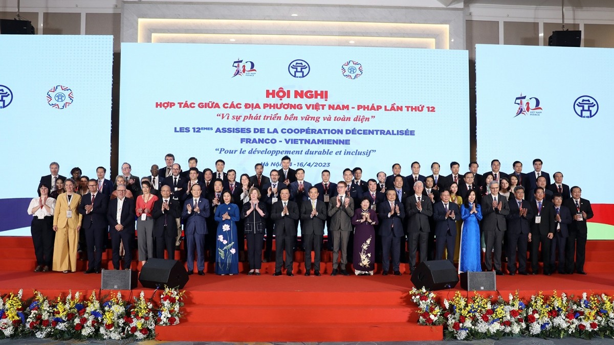 Khai mạc Hội nghị hợp tác giữa các địa phương Việt Nam - Pháp lần thứ 12