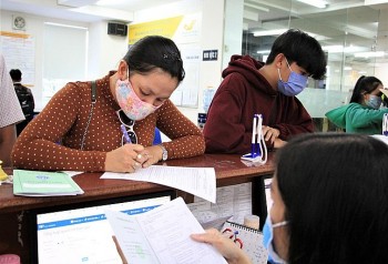 Rút BHXH một lần: Người lao động gặp khó khăn về già vì đánh mất 