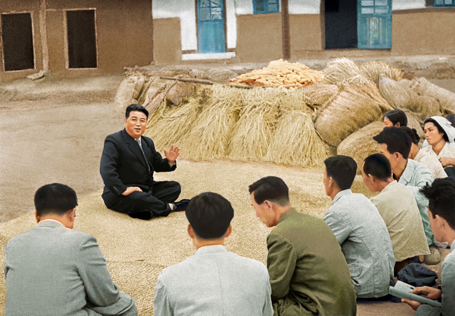 Những bức ảnh hiếm về cố Chủ tịch Triều Tiên Kim Nhật Thành Những bức ảnh hiếm về cố Chủ tịch Triều Tiên Kim Nhật Thành