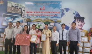 Zhi Shan trao tặng 2 thư viện thân thiện và 107 tủ sách cho học sinh Thừa Thiên Huế