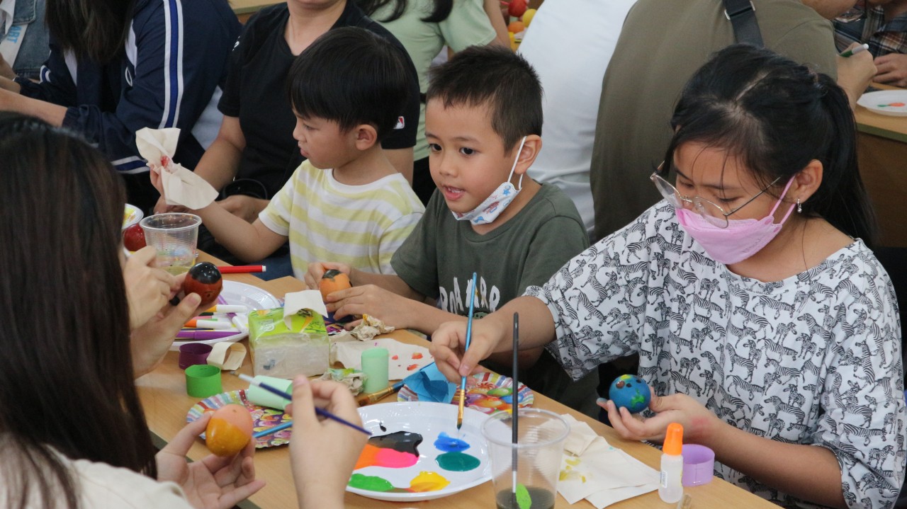 Đặc sắc Lễ phục sinh theo lịch Chính thống Nga tại Hà Nội