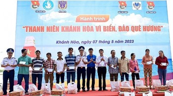 nhieu hoat dong y nghia tai hanh trinh thanh nien khanh hoa vi bien dao que huong