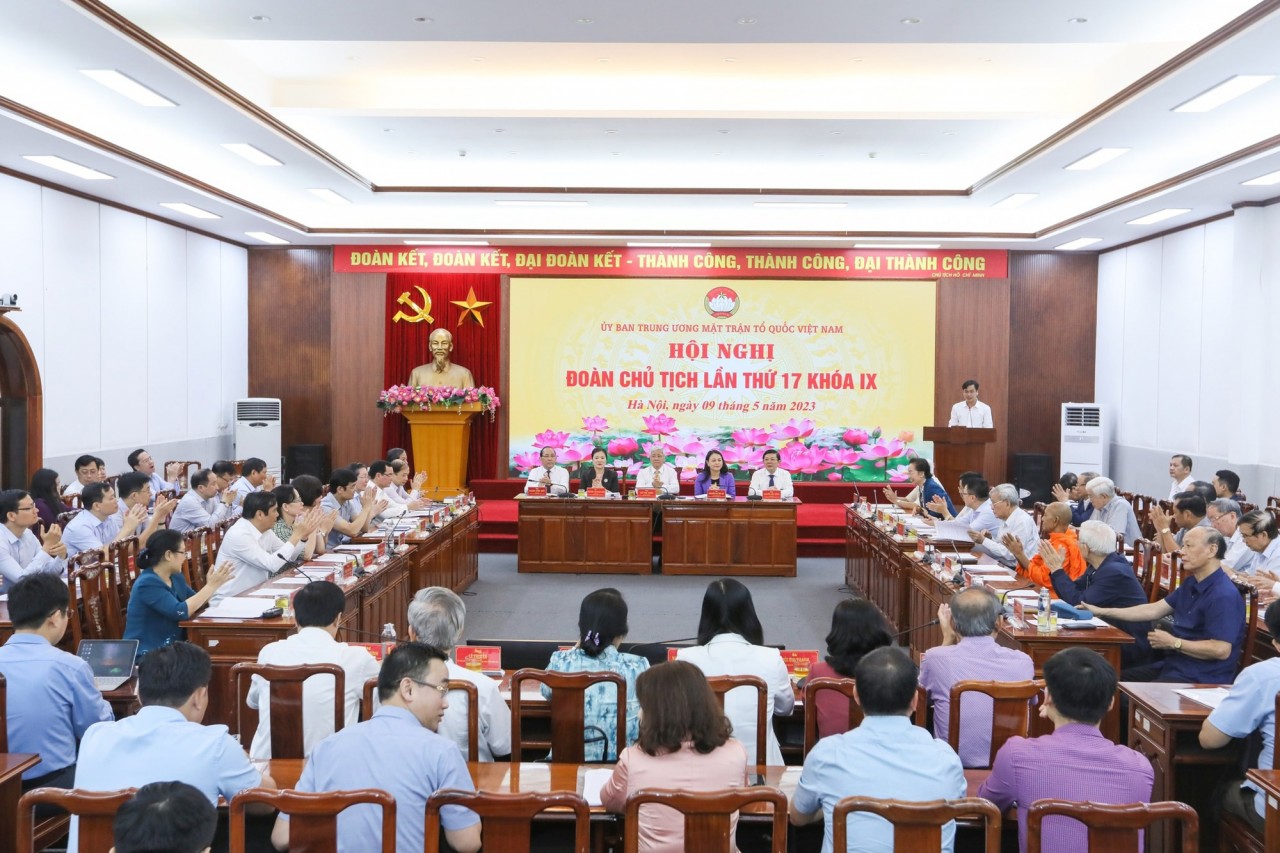 Hội nghị Đoàn Chủ tịch lần thứ 17, khóa IX Ủy ban Trung ương MTTQ Việt Nam, sáng 9/5. 