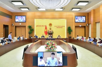 Cần thực hiện các giải pháp đồng bộ để tháo gỡ khó khăn cho thị trường bất động sản