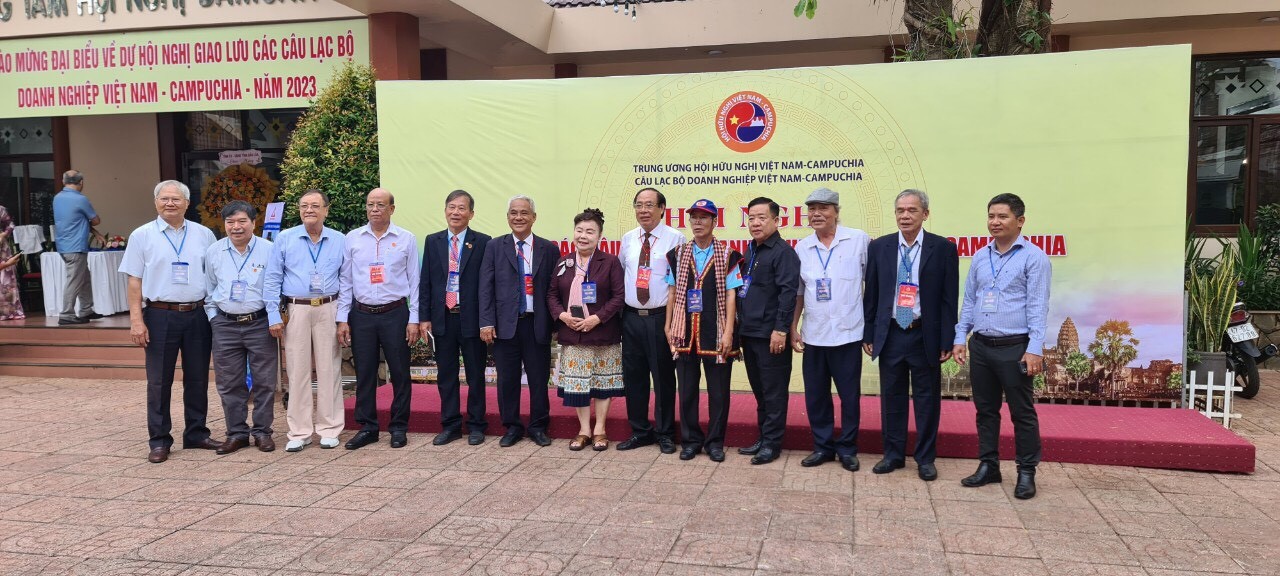 200 thành viên trong CLB Doanh nghiệp Việt Nam - Campuchia gặp gỡ, tìm kiếm cơ hội đầu tư