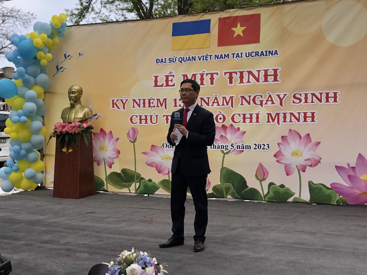 Kỷ niệm 133 năm ngày sinh Chủ tịch Hồ Chí Minh tại Odesa, Ukraine