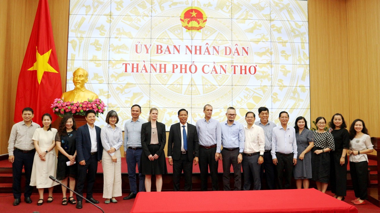 Thụy Sĩ khảo sát phát triển du lịch bền vững tại TP Cần Thơ