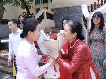 VUFO sẵn sàng chia sẻ kinh nghiệm về đối ngoại nhân dân với nữ cán bộ ngoại giao Lào