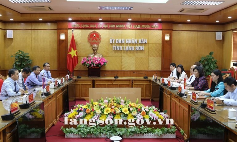 làm việc với đoàn công tác của Đại sứ quán Nước Cộng hòa dân chủ Nhân dân Lào tại Việt Nam