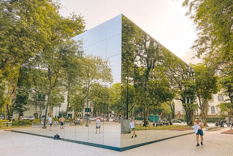 Theo tìm hiểu, đây là công trình nằm trong triển lãm Top 10 Awards Pavilion - Vinh danh những thiết kế nhà ở và nội thất nổi bật của năm 2022. (Ảnh: Minh Sơn/Vietnam+)