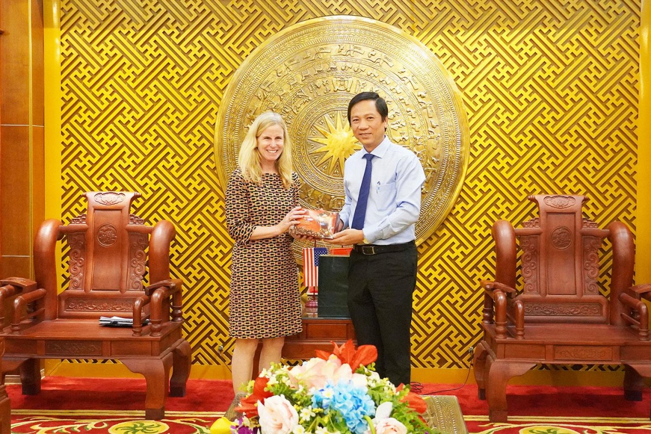 Hoa Kỳ sẽ tiếp tục hỗ trợ, đồng hành với Quảng Trị trong rà phá bom mìn