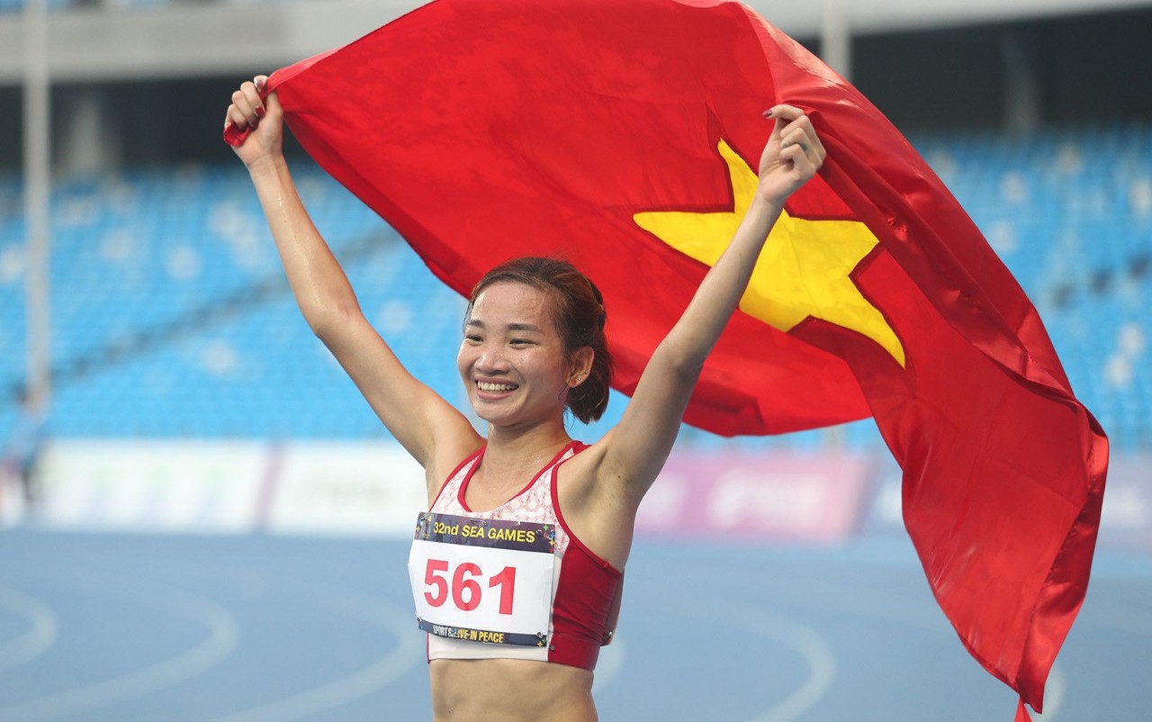 Nguyễn Thị Oanh và những bước chạy truyền cảm hứng