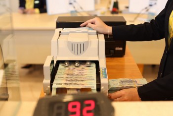 Ngân hàng Nhà nước thúc các nhà băng triển khai chính sách cơ cấu lại nợ