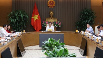 Phó thủ tướng: Các ngân hàng cần tiết giảm chi phí, thiết lập mặt bằng lãi suất hợp lý