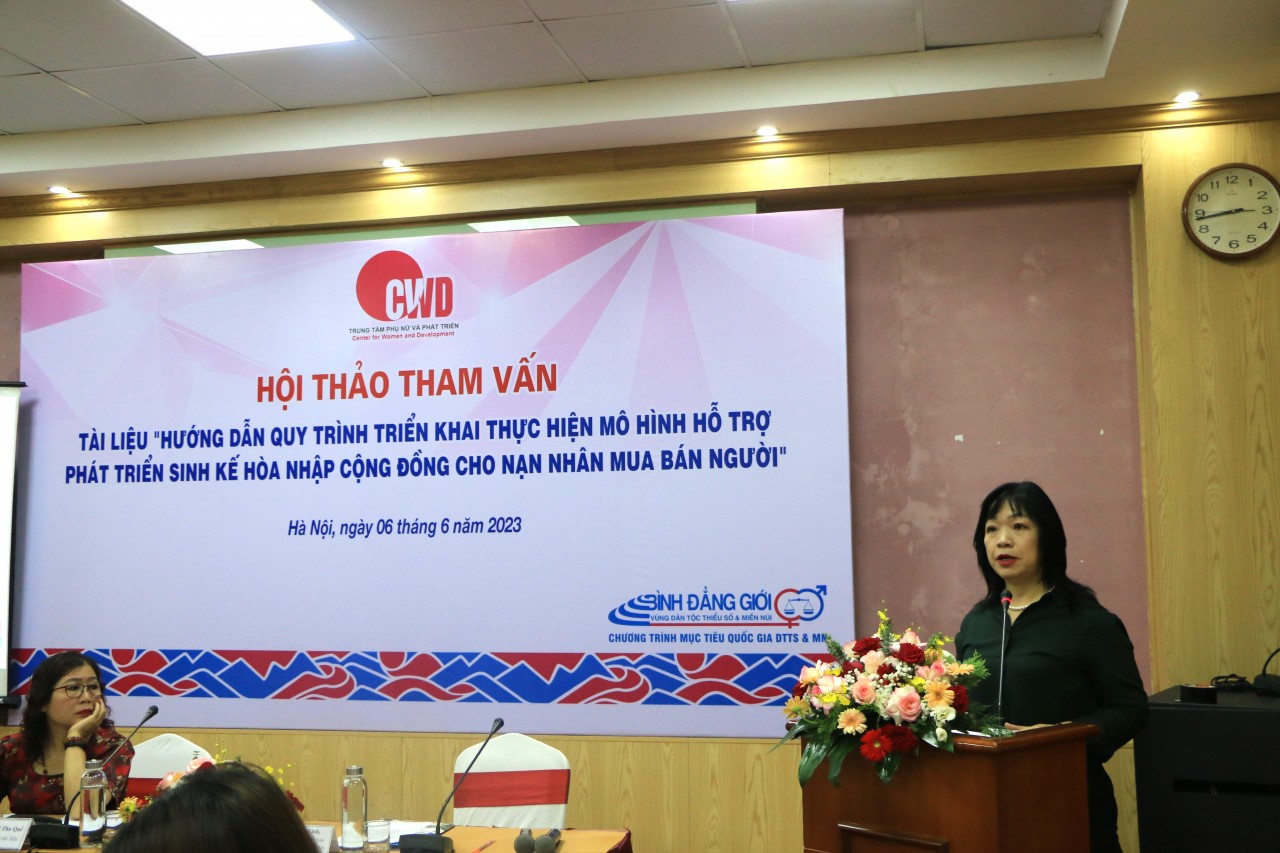 Hỗ trợ phát triển sinh kế hòa nhập cộng đồng cho nạn nhân mua bán người