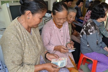 Đề xuất hạ độ tuổi hưởng trợ cấp hưu trí xã hội từ 80 xuống 75