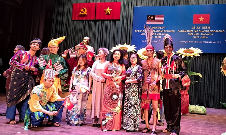 Nhiều lao động Việt Nam góp phần vào sự tăng trưởng của Malaysia