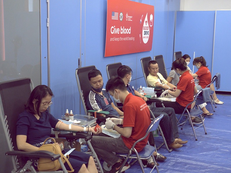 Nghĩa cử hiến máu