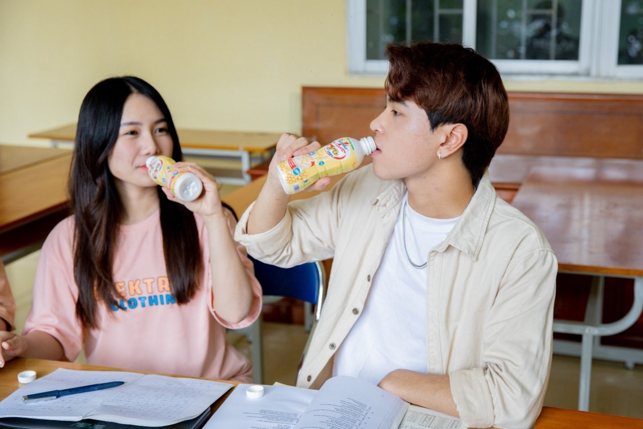 Sữa đậu nành Number 1 Soya Canxi mang đến giải pháp bổ sung dinh dưỡng tiện lợi.