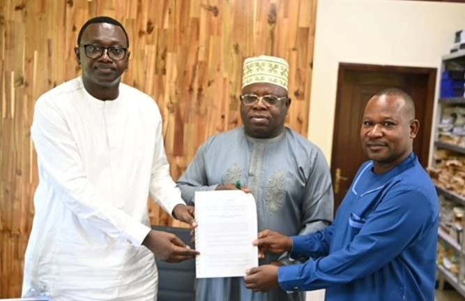 Sierra Leone, FAO và Việt Nam ký thỏa thuận phát triển sản xuất lúa gạo tại châu Phi