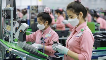 Việt Nam đón sóng dịch chuyển của nhà đầu tư ngoại