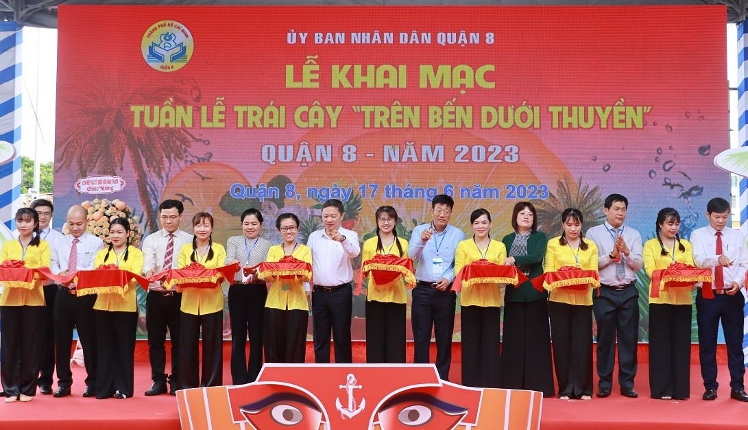 Khai mạc tuần lễ trái cây “Trên bến dưới thuyền”