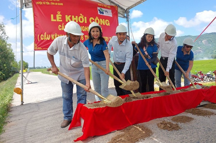 Thêm một cây cầu Việt kiều được khởi công xây dựng tại An Giang