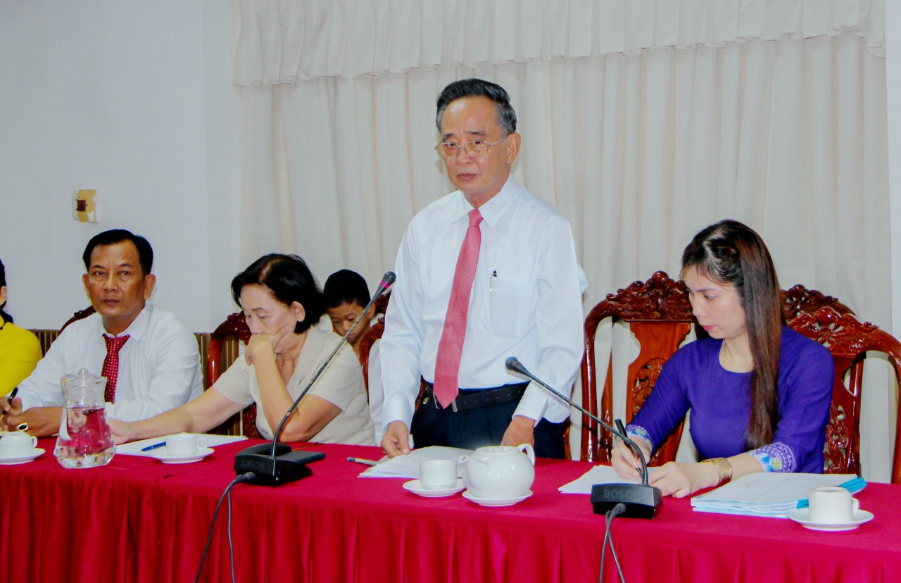 Lãnh đạo Cần Thơ làm việc với Hội Khmer - Việt Nam tại Campuchia