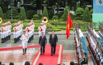 Nghi thức đón, tiếp nguyên thủ quốc gia thăm cấp nhà nước được quy định ra sao?