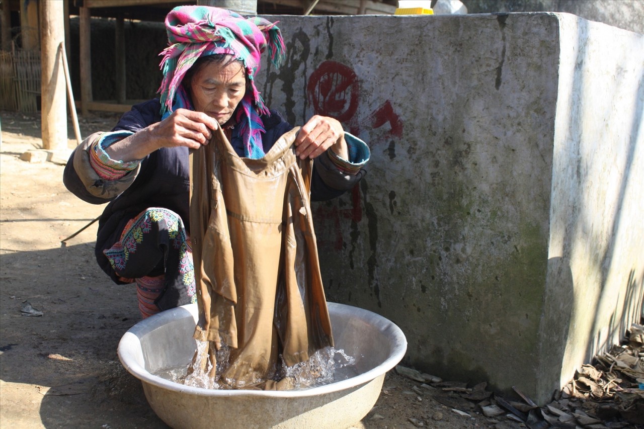 Bám đất, bám làng trên miền đất “khát"