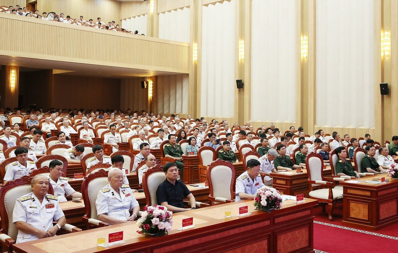 Long trọng lễ kỷ niệm 50 năm Chiến công chống đế quốc Mỹ phong tỏa sông, biển miền Bắc