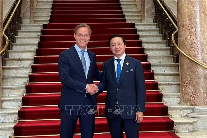 Phiên họp lần thứ 8 Ủy ban Liên Chính phủ Việt Nam - Hà Lan về thích ứng với biến đổi khí hậu và quản lý nước