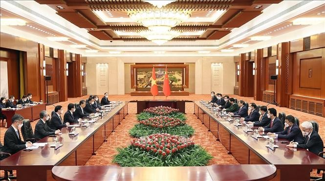 Thủ tướng Phạm Minh Chính hội kiến Ủy viên trưởng Nhân đại toàn quốc Trung Quốc