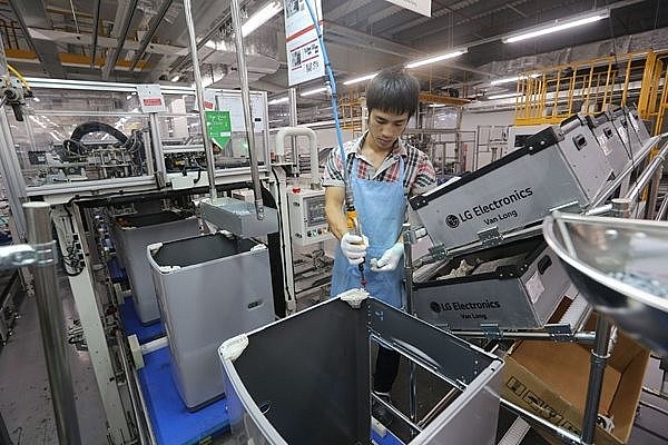 Hoạt động sản xuất tại nhà máy LG Electronics. Ảnh minh họa: TTXVN
